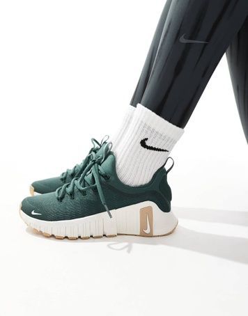Кросівки Nike Free Metcon 6 W Зелений 38.5 FJ7126 300 FJ7126 300 фото