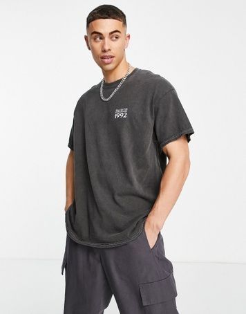 Футболка New Look Oversized With Paris Floral Print in Black Сірий M 113744090 113744090 фото