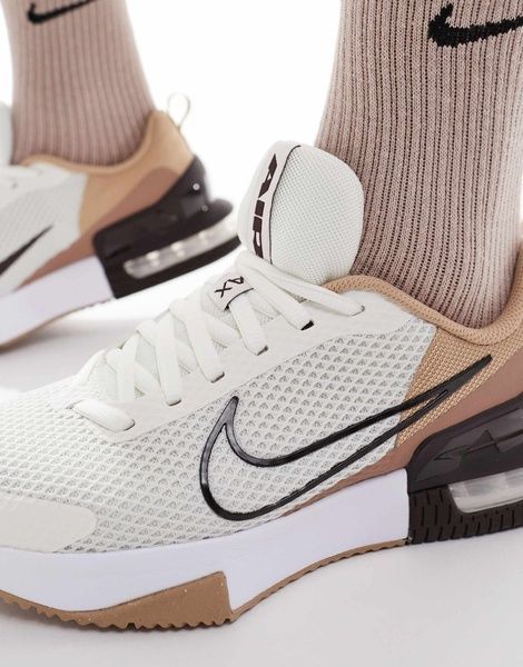 Кросівки Nike Air Max Alpha Trainer 6 Білий 45 FQ1833 105 FQ1833 105 фото