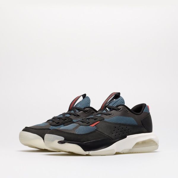 Кросівки Nike Jordan Air 200E Unisex Чорний 38 DM9677-061 DM9677-061 фото
