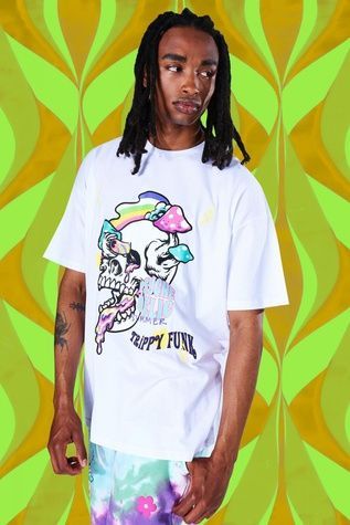 Футболка Boohoo Oversized Worldwide Skull Graphic Білий M MZZ90194 MZZ90194 фото
